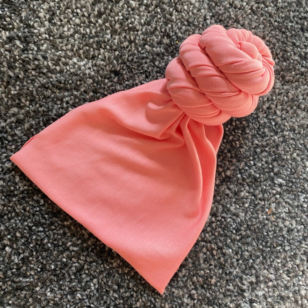 Bubblegum pink topknot